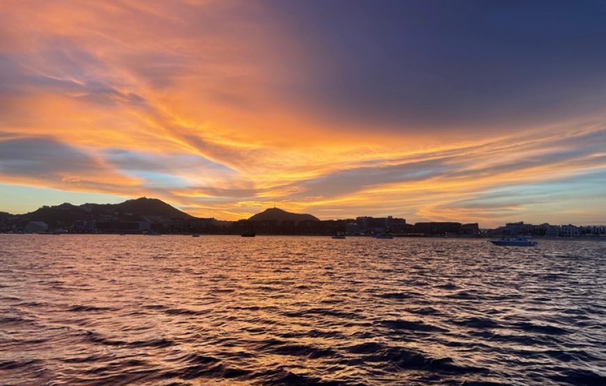 Cabo San Lucas Dinner Cruise and Sunset Tour