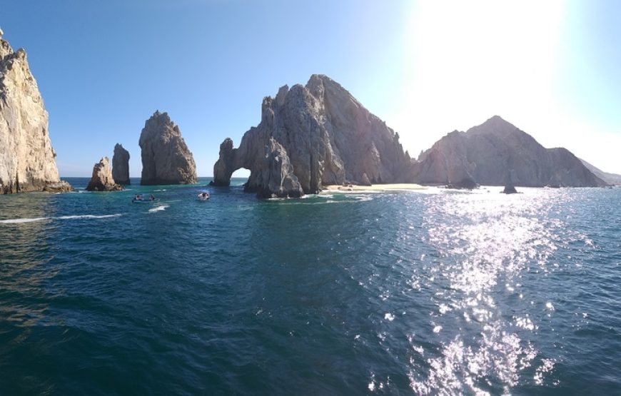 Private Pleasure 31ft Boat from Cabo San Lucas
