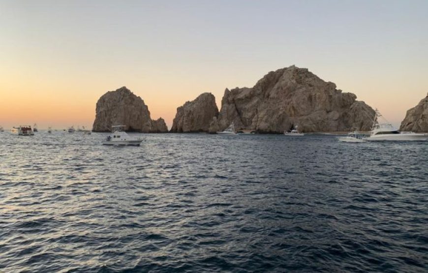 Cabo San Lucas Romantic Sunset Cruise